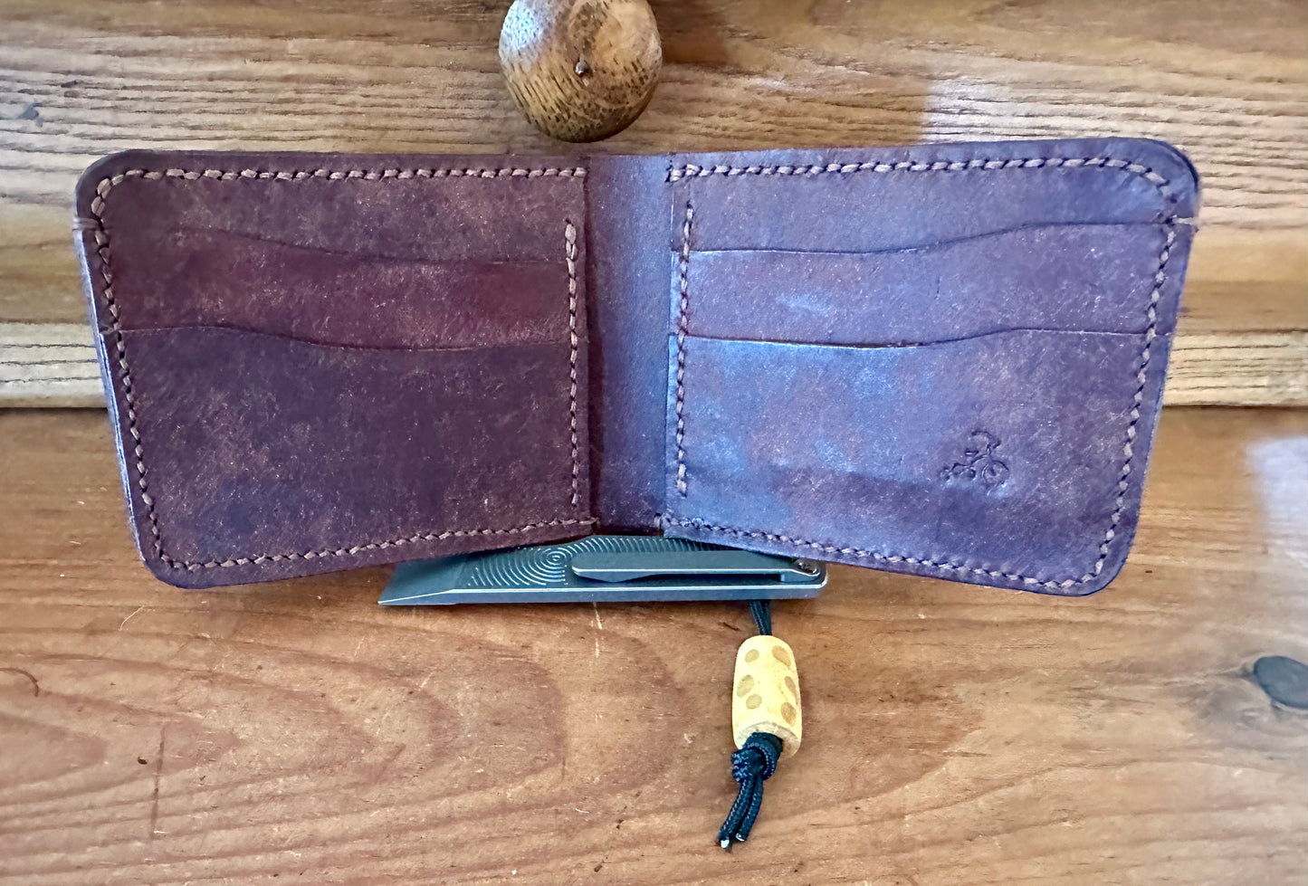 Saddle Seat Bifold