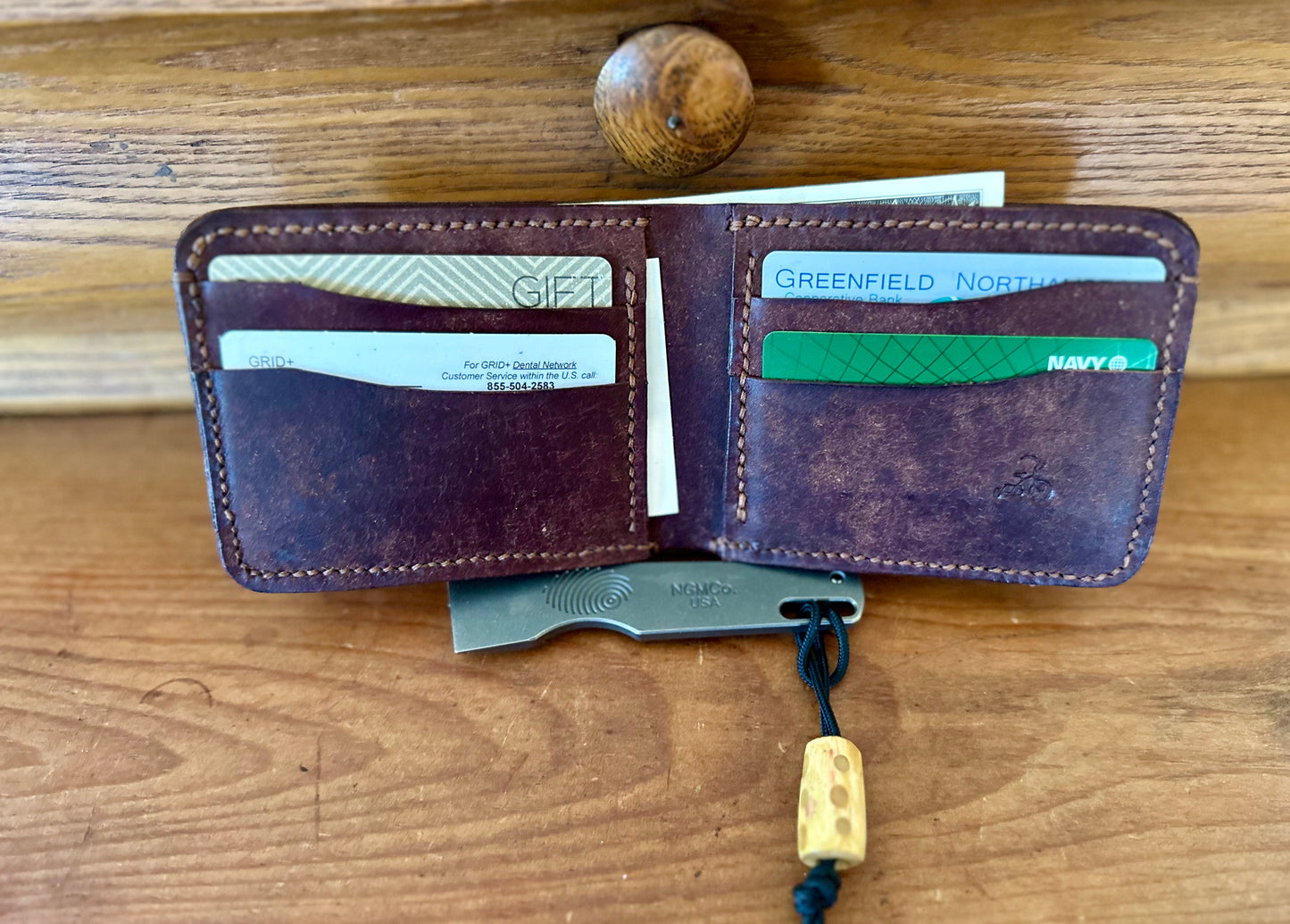 Saddle Seat Bifold