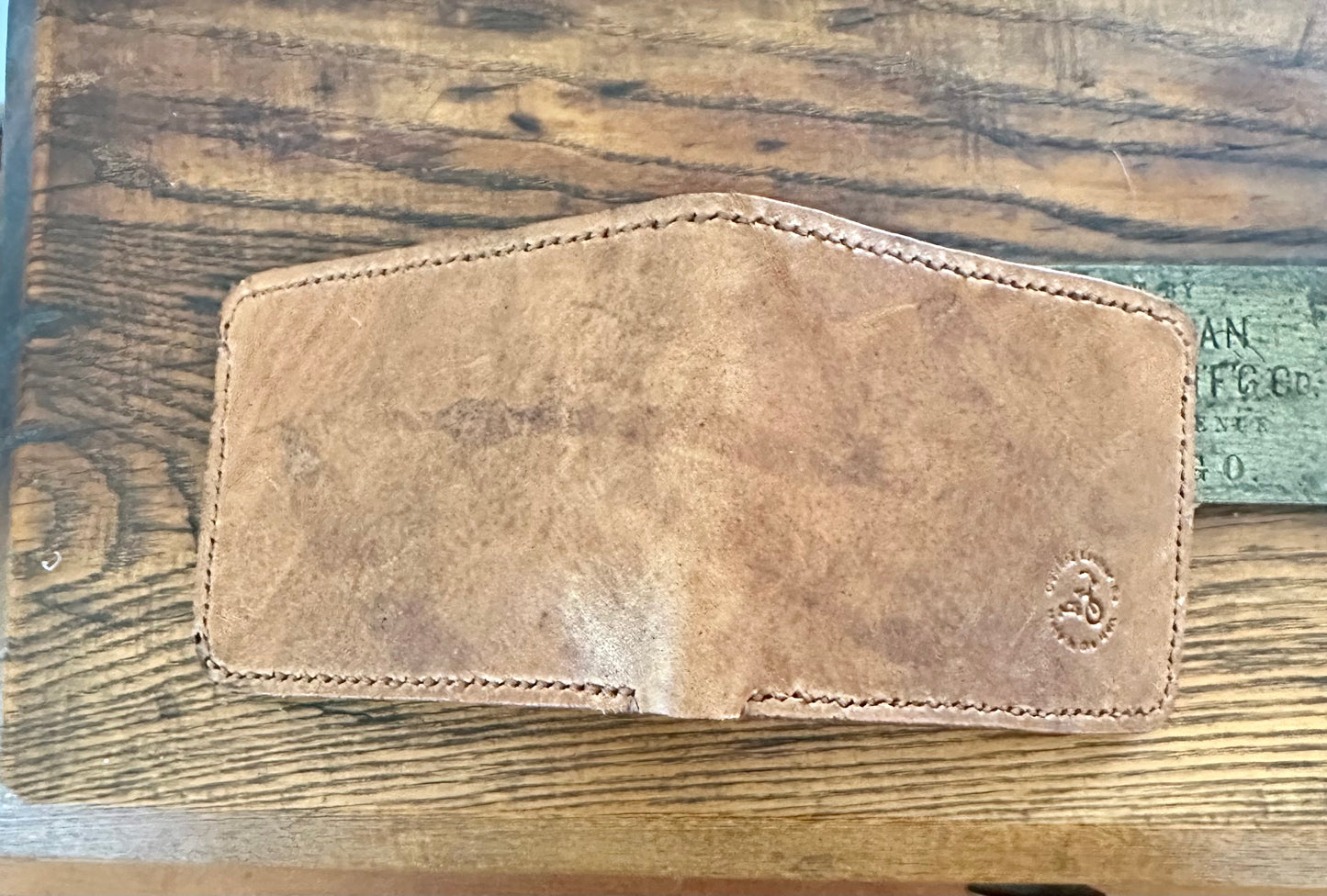 Saddle Seat Bifold