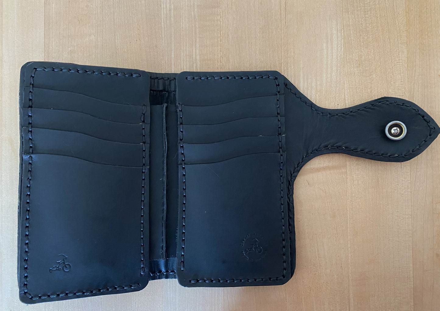 Japanese Mid-Sized Wallet in Green Stingray