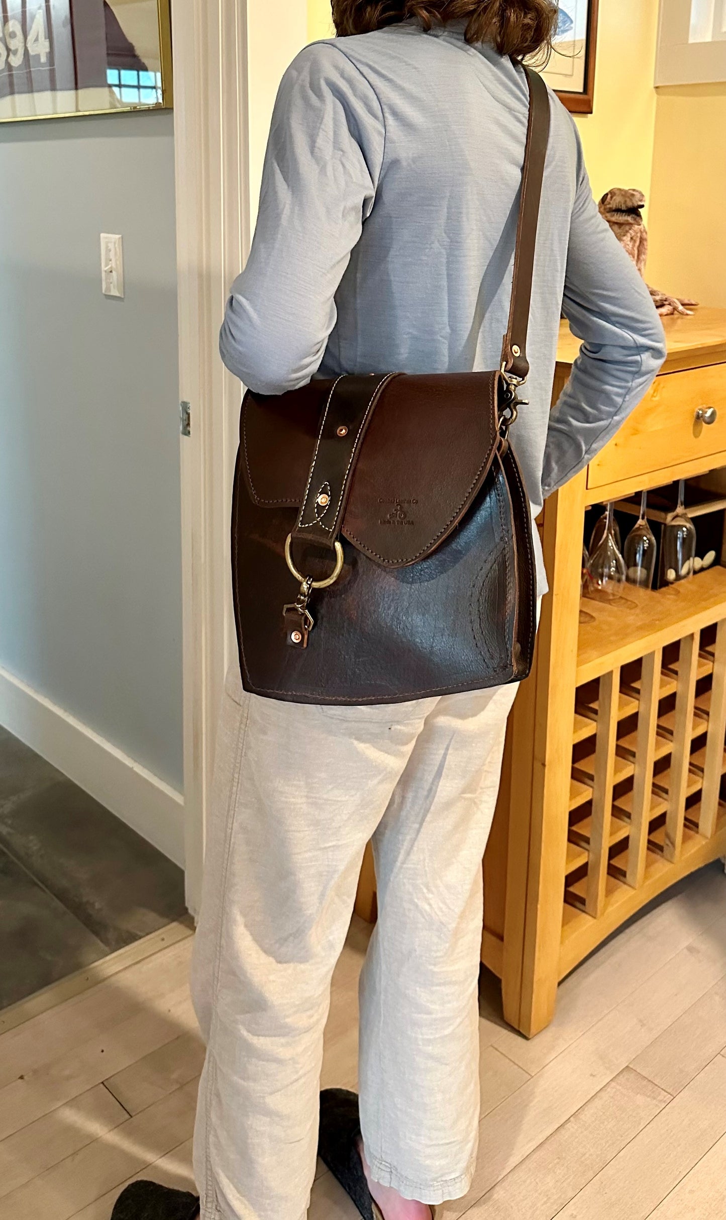 Retired Barn Saddle - Shoulder Bag